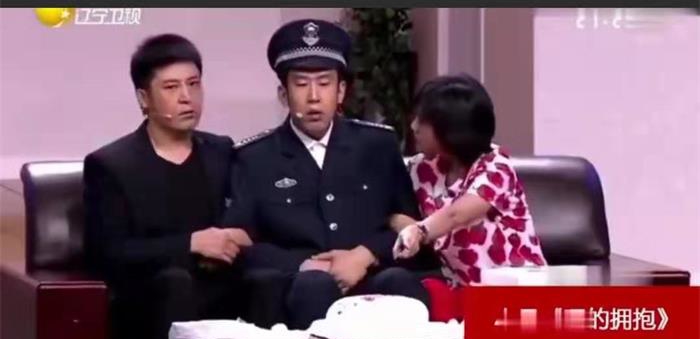 主图-爱的拥抱.jpg