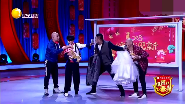 主图-小品《搭把手》.jpg
