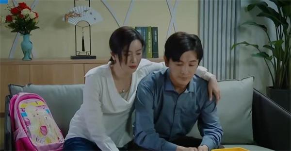 主图-浮城谜事.jpg